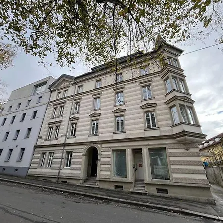 Traumhafte Stadtwohnung Mit Bodensee-blick *