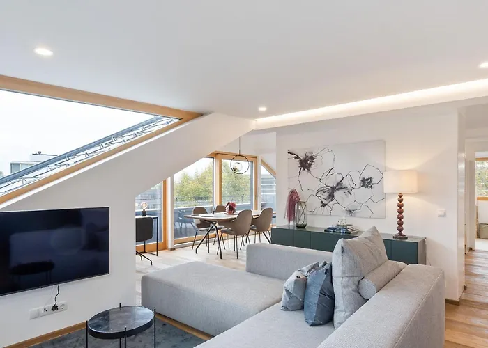 Traumhafte Stadtwohnung Mit Bodensee-blick * 布雷根茨